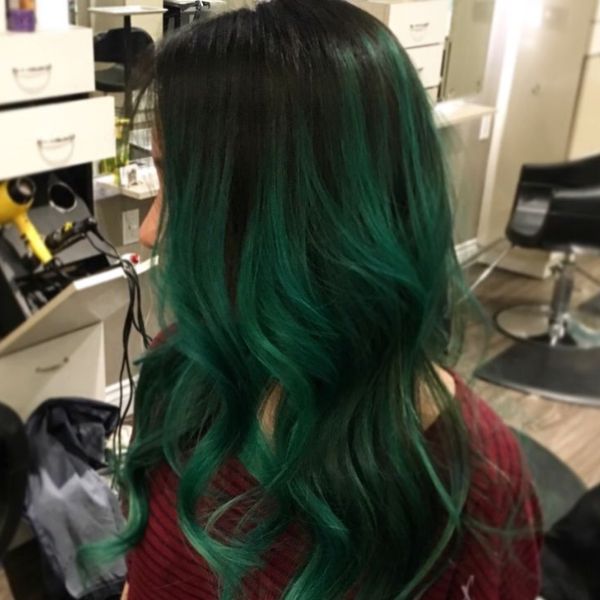 Dark emerald green hair dye 